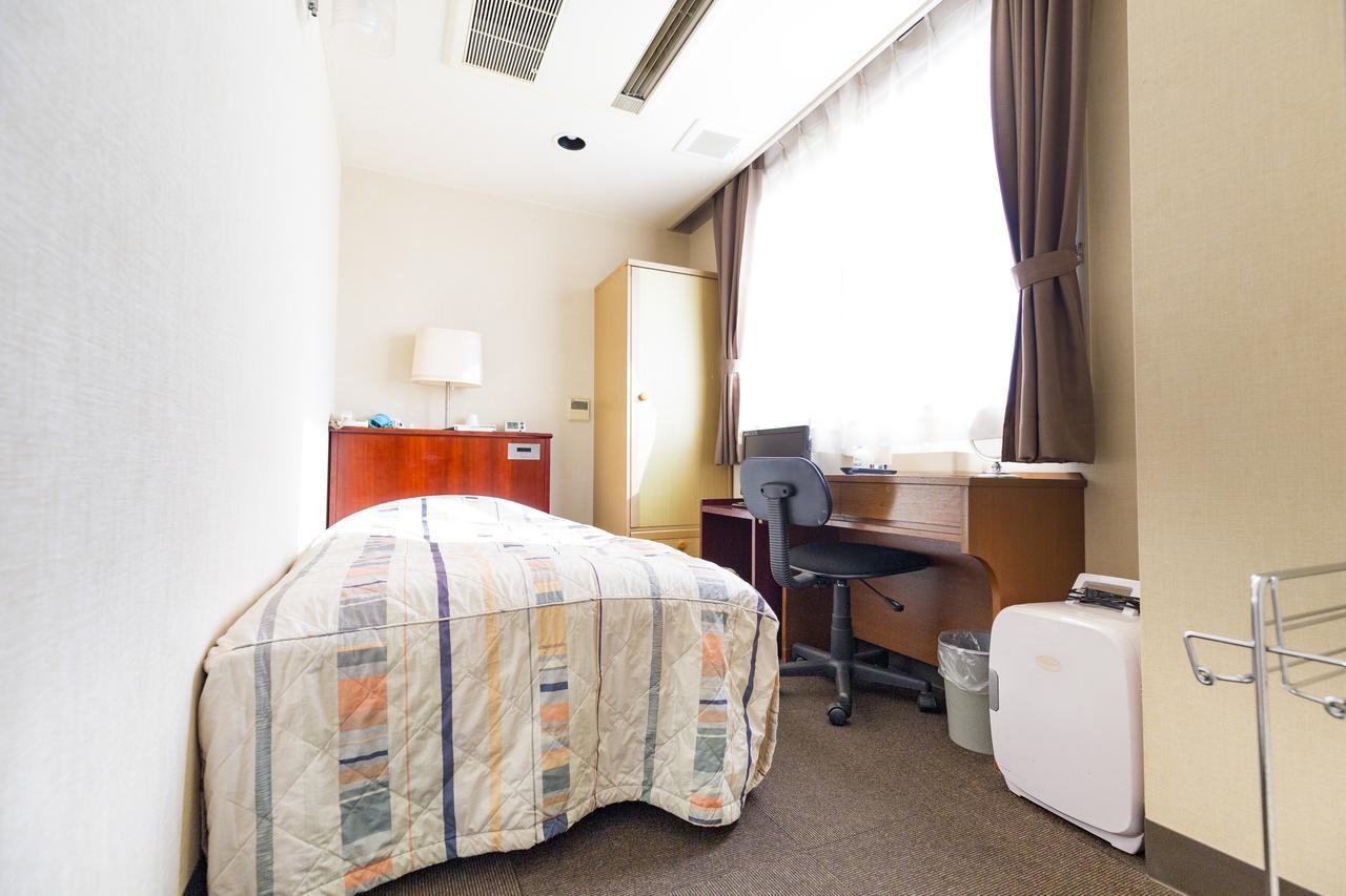 Business Hotel Serikawa Hikone Quarto foto